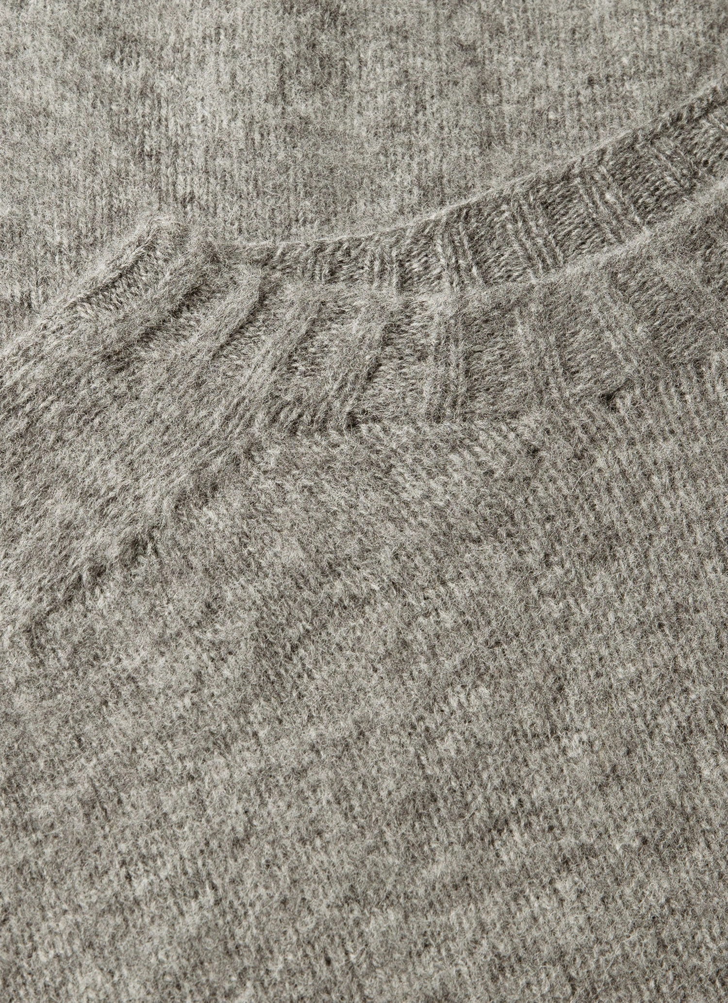 Men's Shetland Crew Neck Jumper in Mid Grey Melange Long Warm