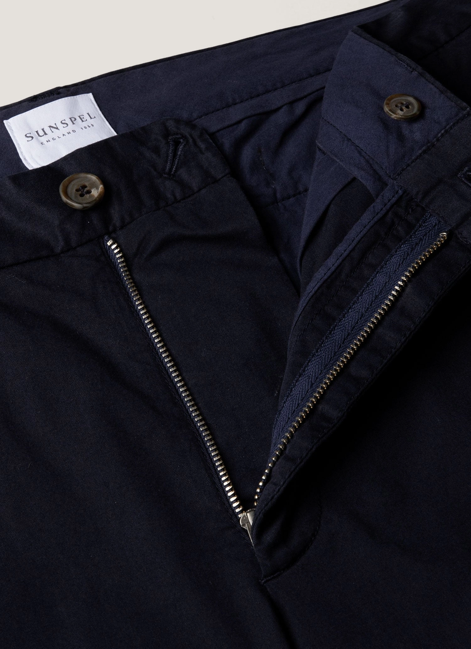 Men's Stretch Cotton Twill Chino Shorts in Navy Fresh Comfort