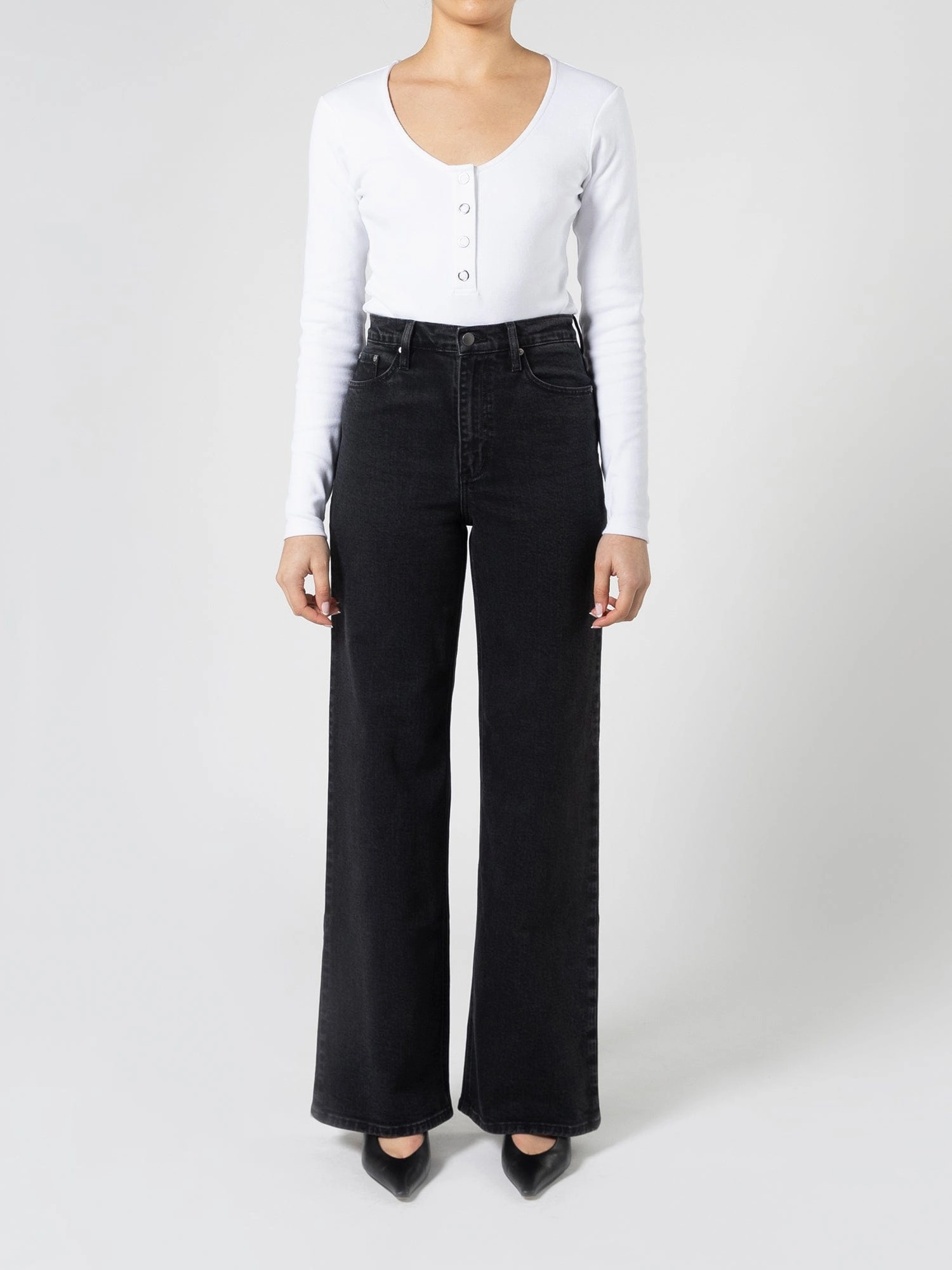 Milla Jean Long Shadow Black Vintage Silhouette