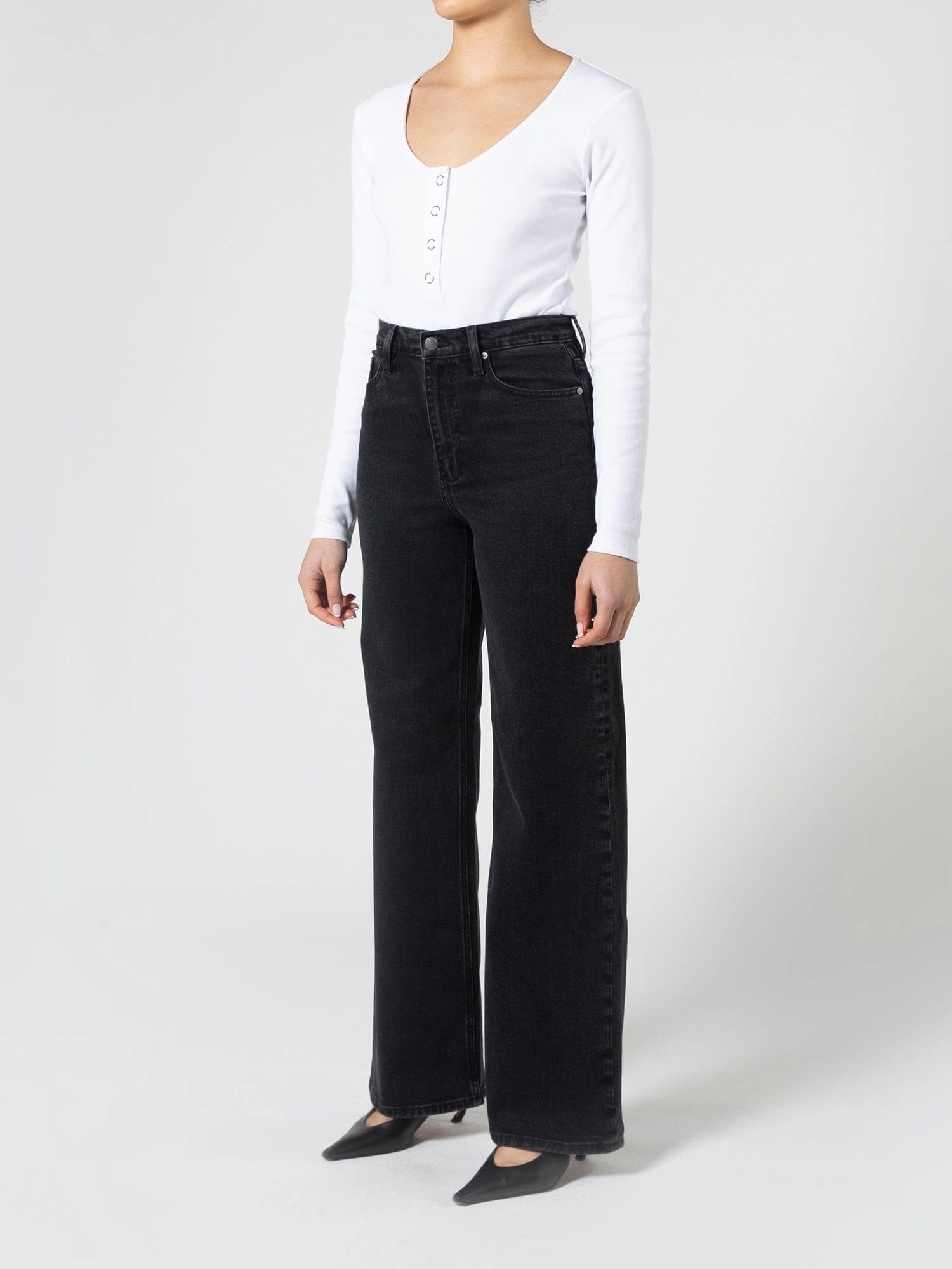 Milla Jean Long Shadow Black Vintage Silhouette