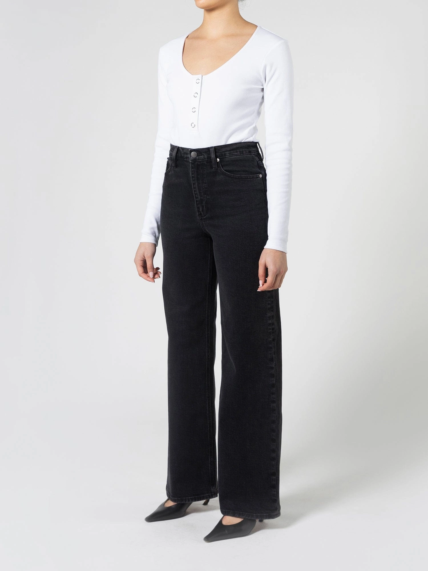 Milla Jean Long Shadow Black Vintage Silhouette