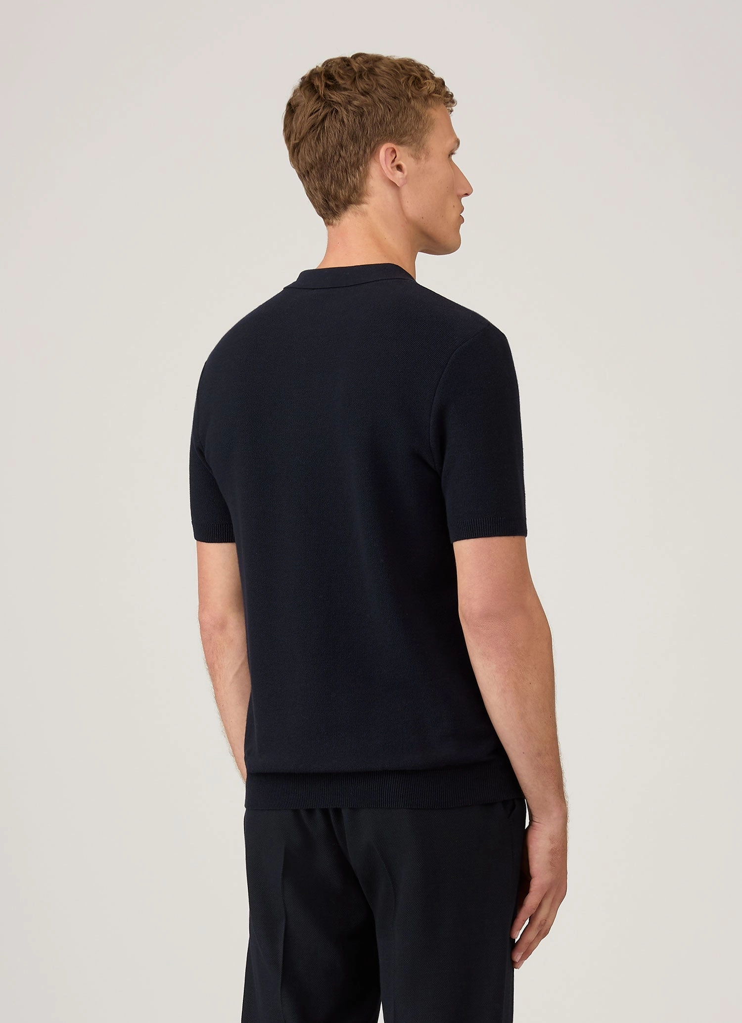Minimal Outfit Casual Men's Knit Polo Shirt in Navy