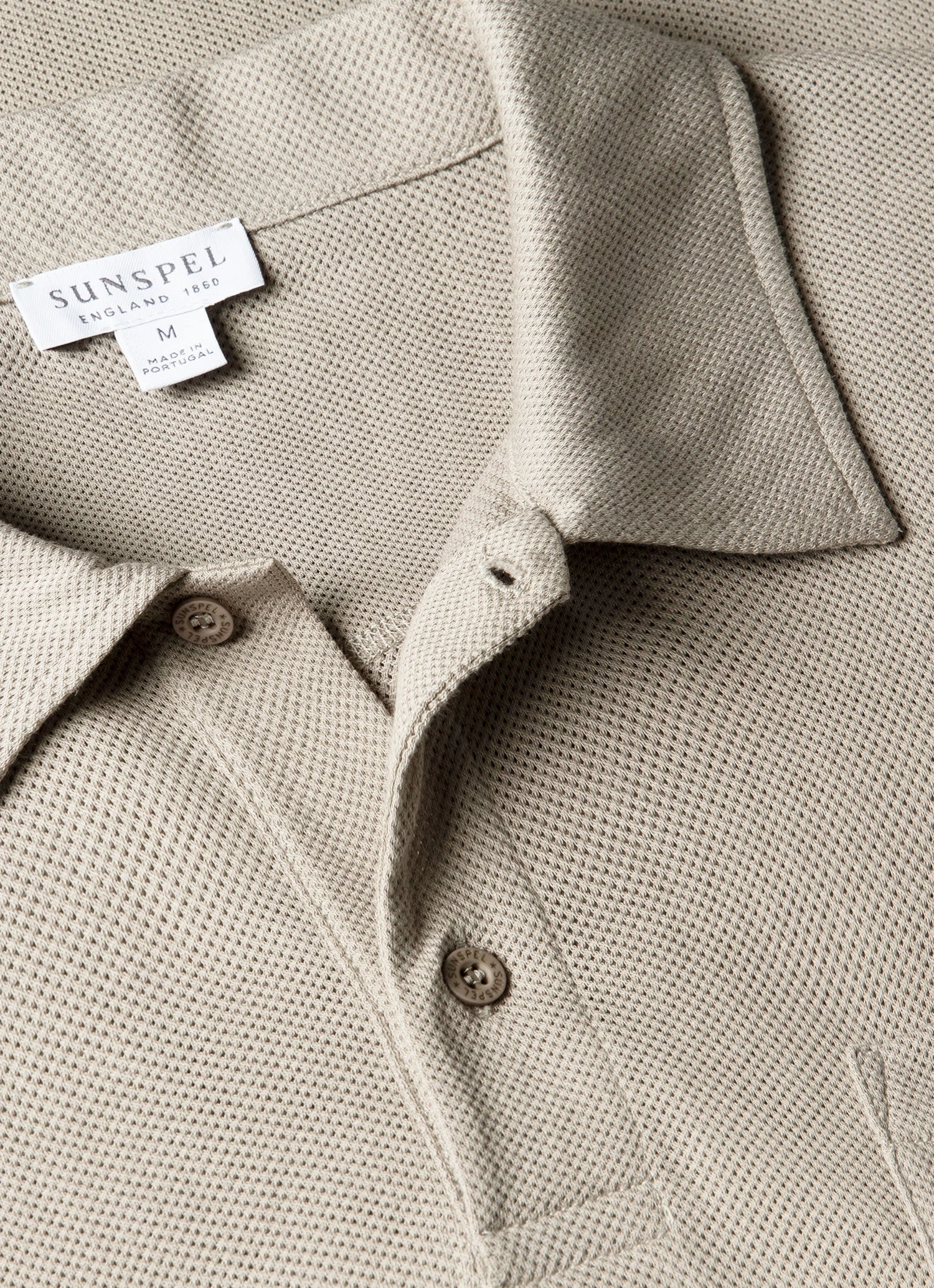 Modern Look Travel Men's Riviera Polo Shirt in Fog