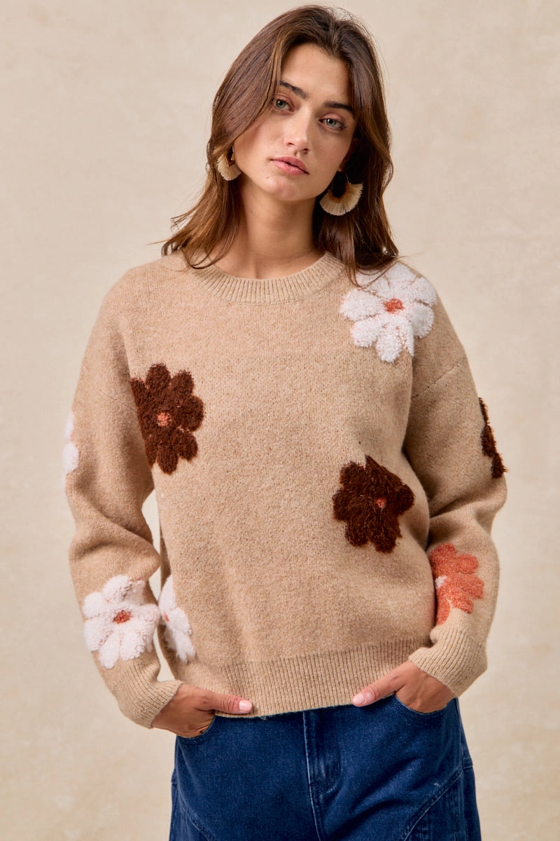 Work Essential IT4679-01 | FLOWER EMBROIDERED SWEATER WITH LONG SLEEVES