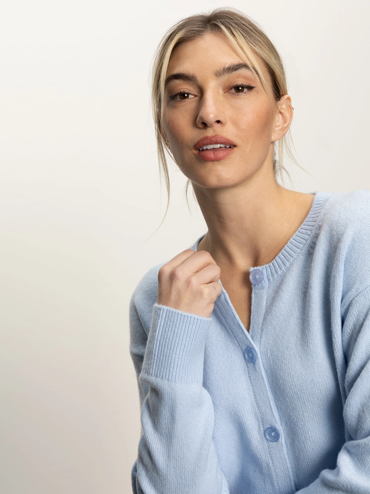 Must-Have Cardi Blue Powder Lightweight Feel
