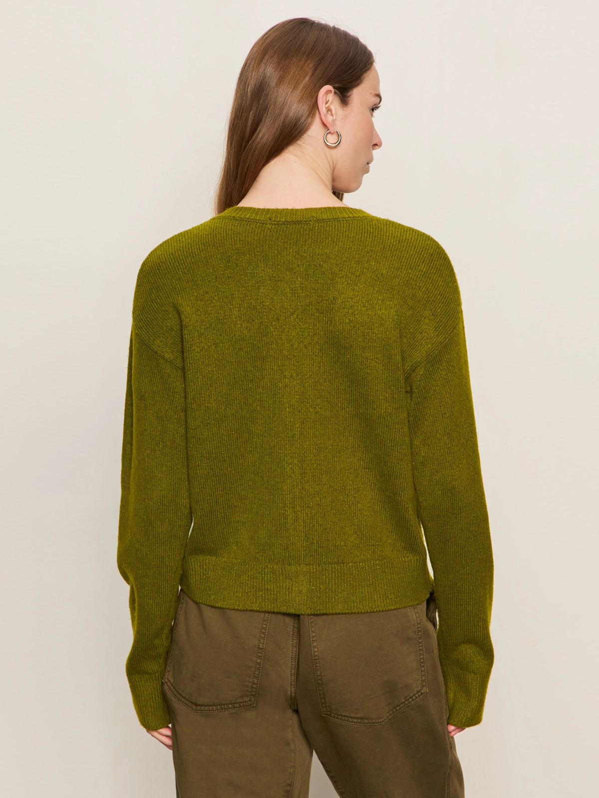 Must-Have Cardi Martini Olive Chic Design