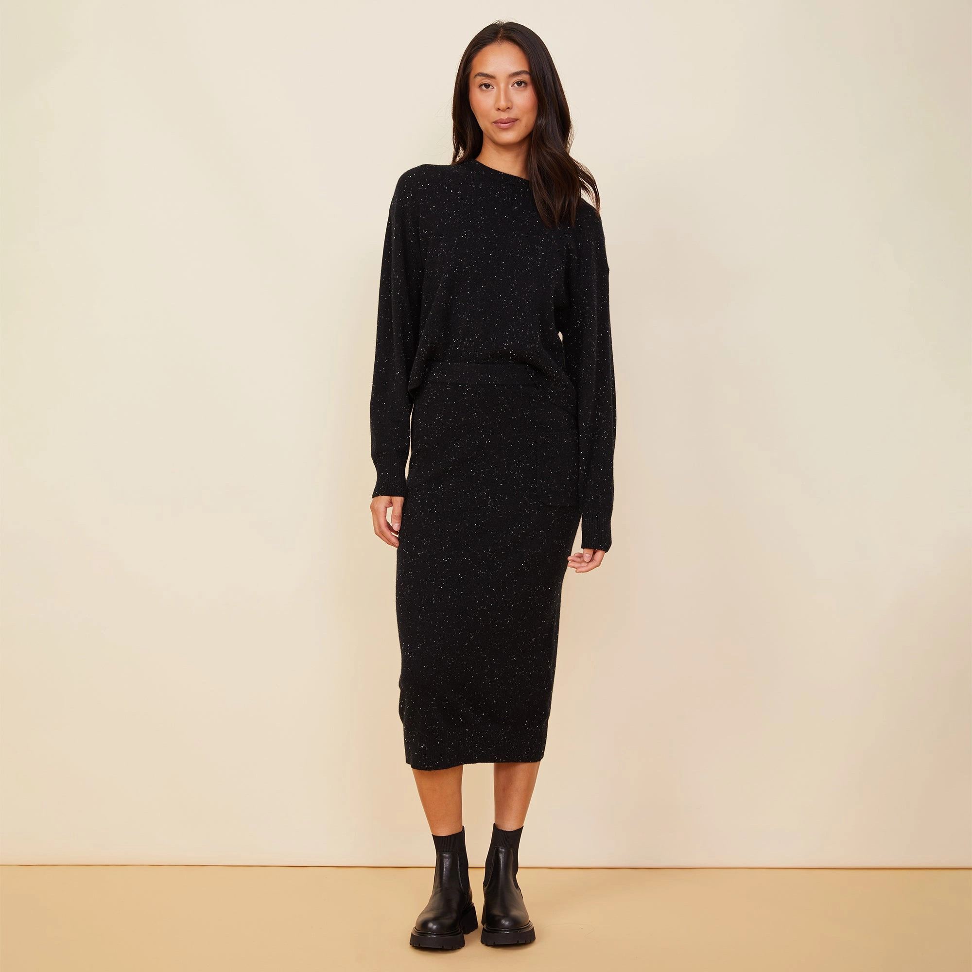 Neps Cashmere Pocket Midi Skirt Timeless Summer