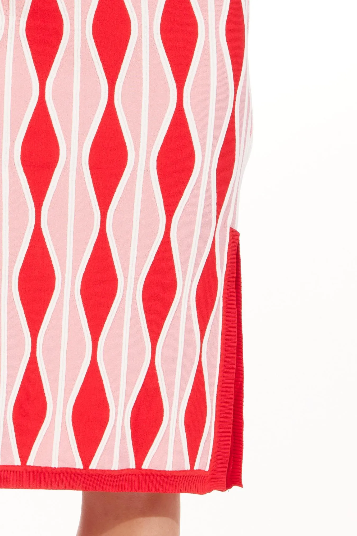 Niska Skirt - Harlequin Pink Bold Look