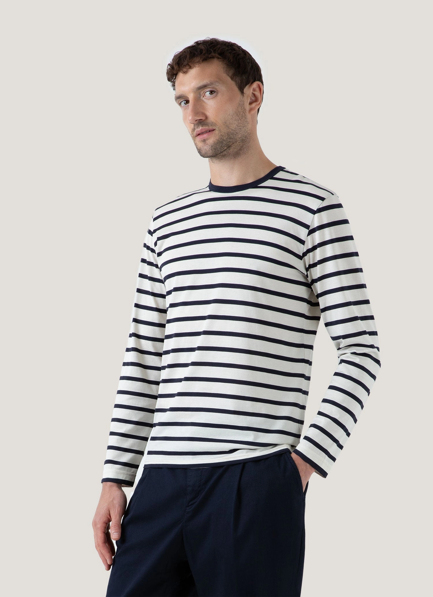 Off Duty Style Men's Long Sleeve Classic T-shirt in Ecru/Navy Breton Stripe