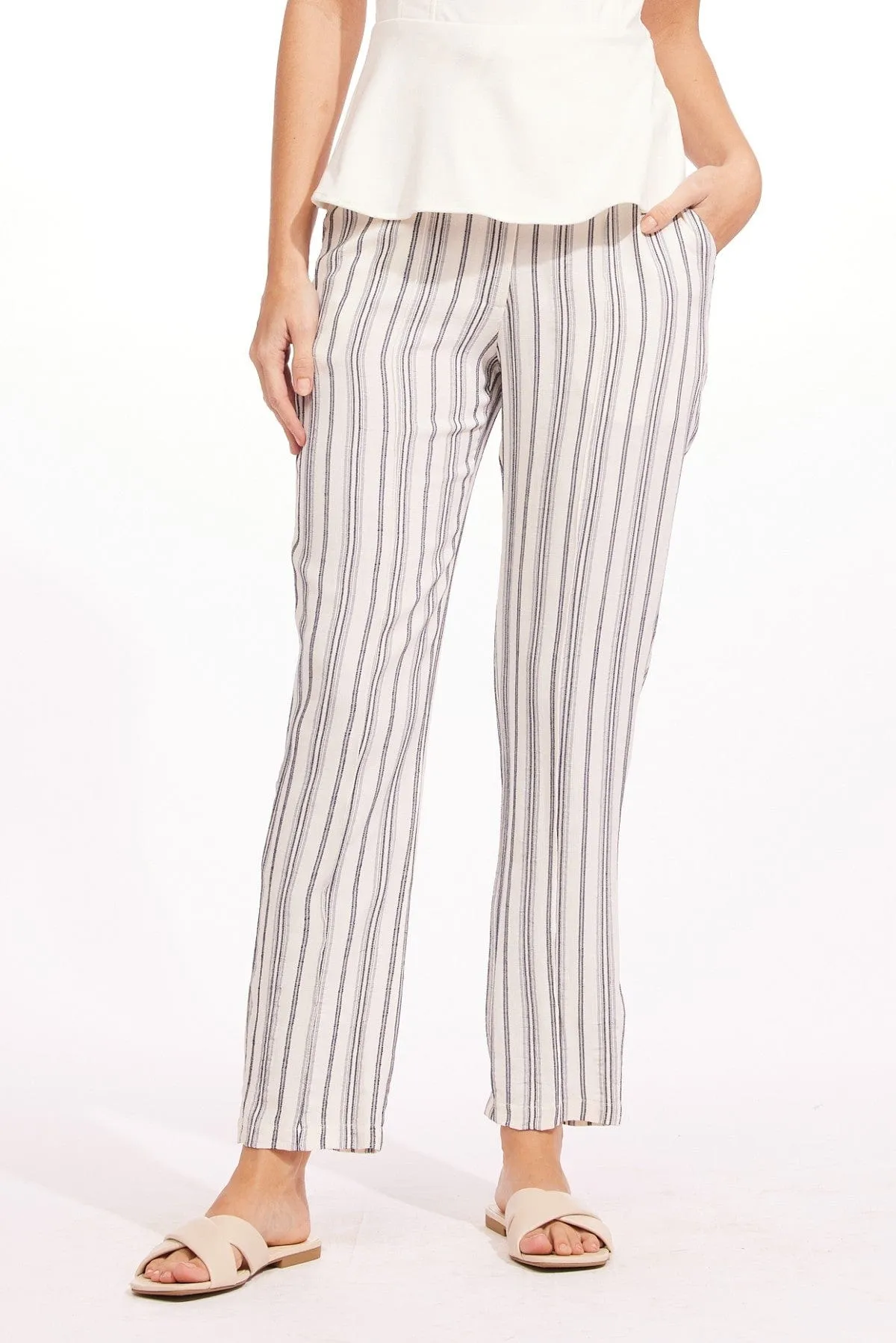 Office Style Franky Pants - Capri