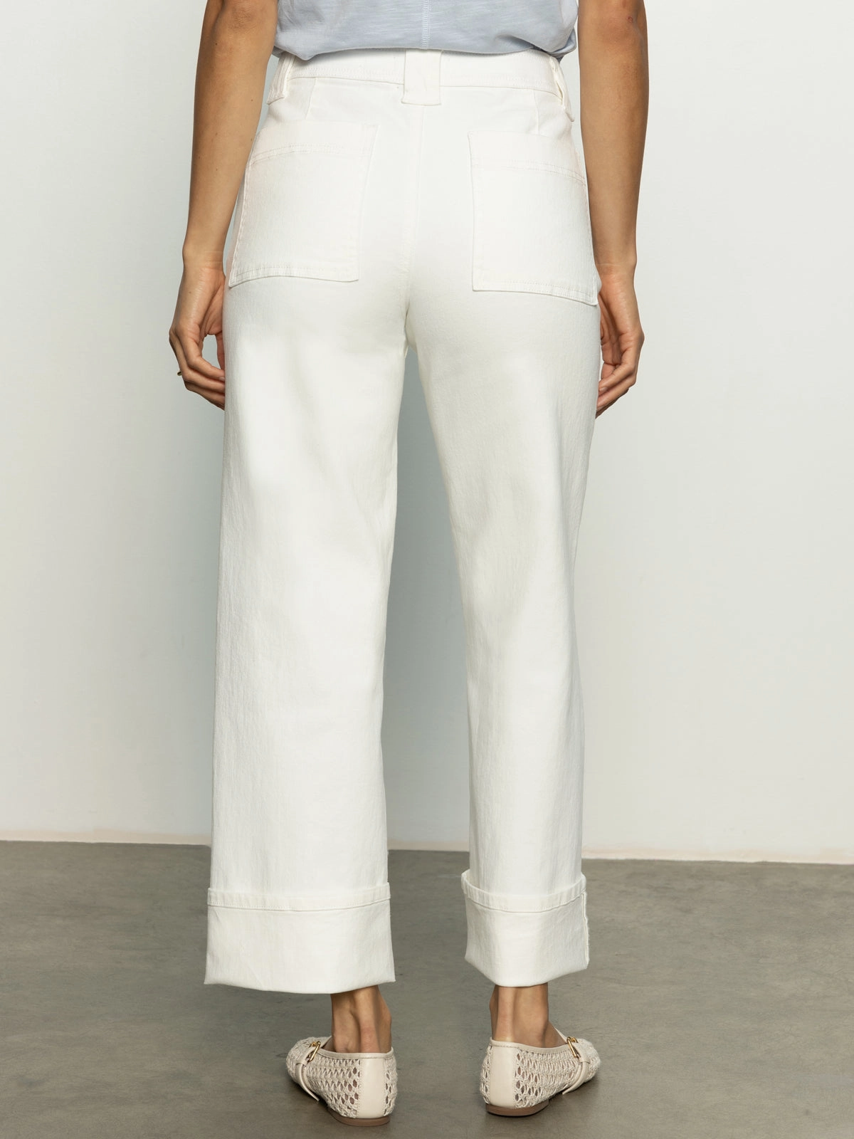 Perfect Comfort Luna Cuffed Standard Rise Jeans Bleached White