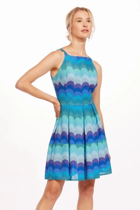 Chloe Dress-Sea Holly Heat Scene