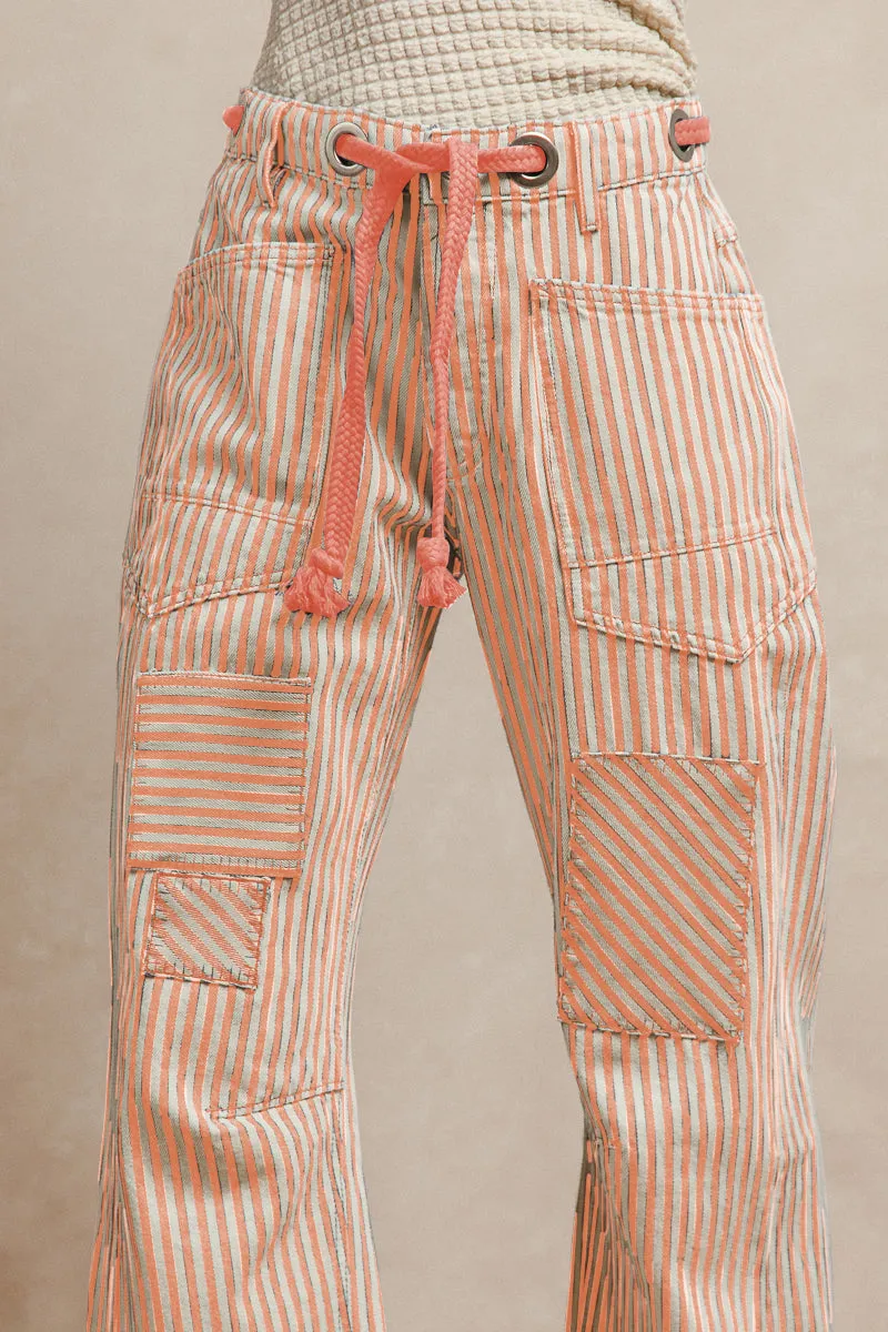 Soft Stretch Sleek Design IB1717-01 | STRIPED TWILL BARREL PANTS