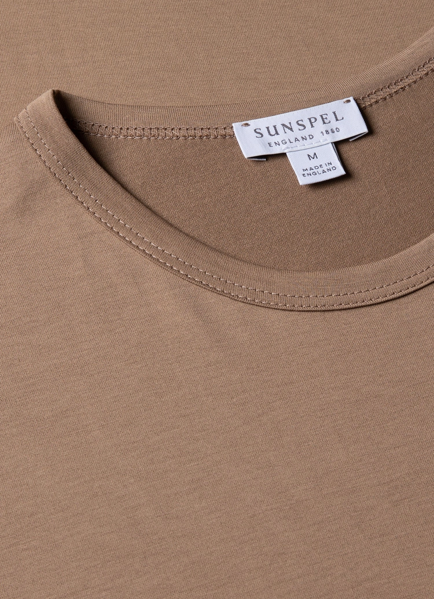Premium Cut Running Men's Classic T-shirt in Dune