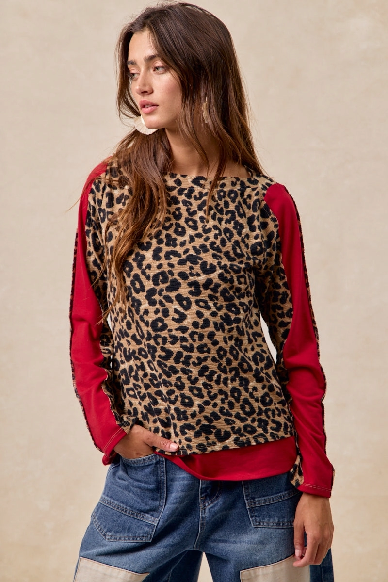 Blackout fabric IT4464S-02 | LEOPARD THERMAL KNIT WITH CONTRAST BOAT NECK TOP