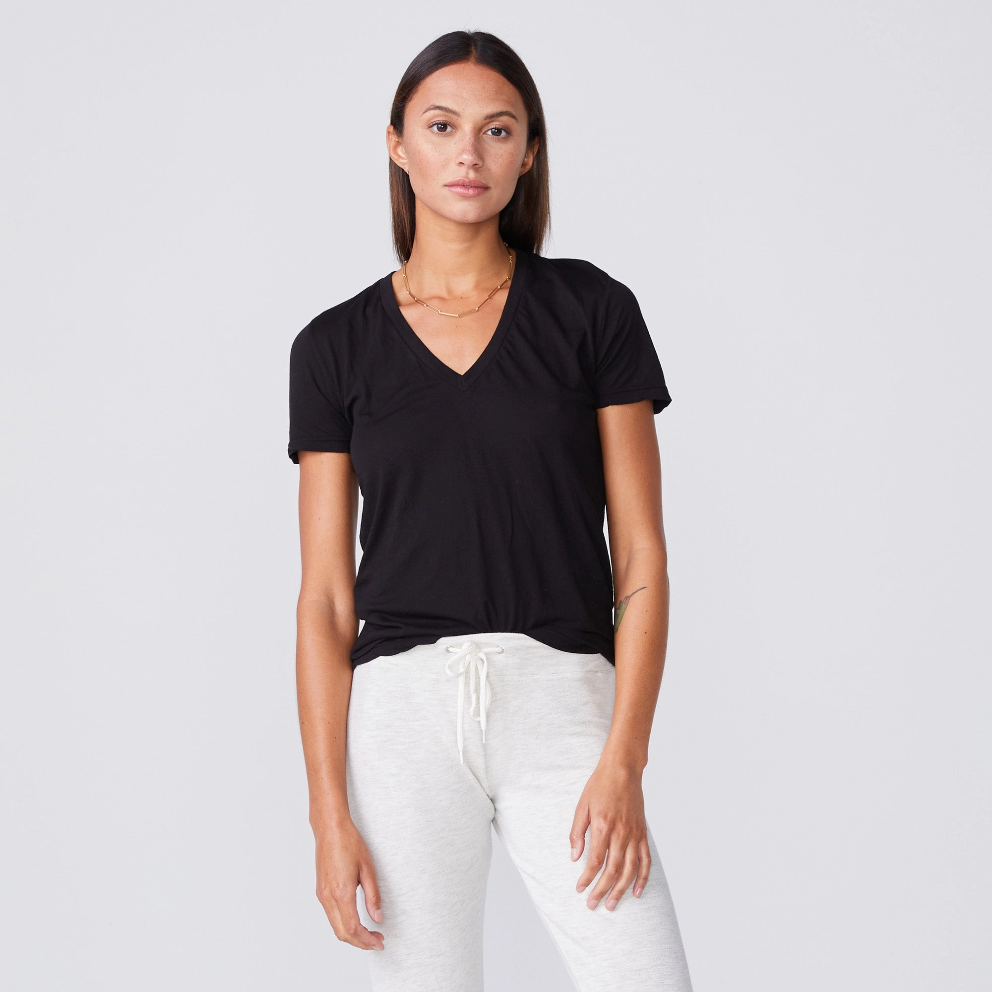 Tissue Fitted V Neck Tee Active Style Look