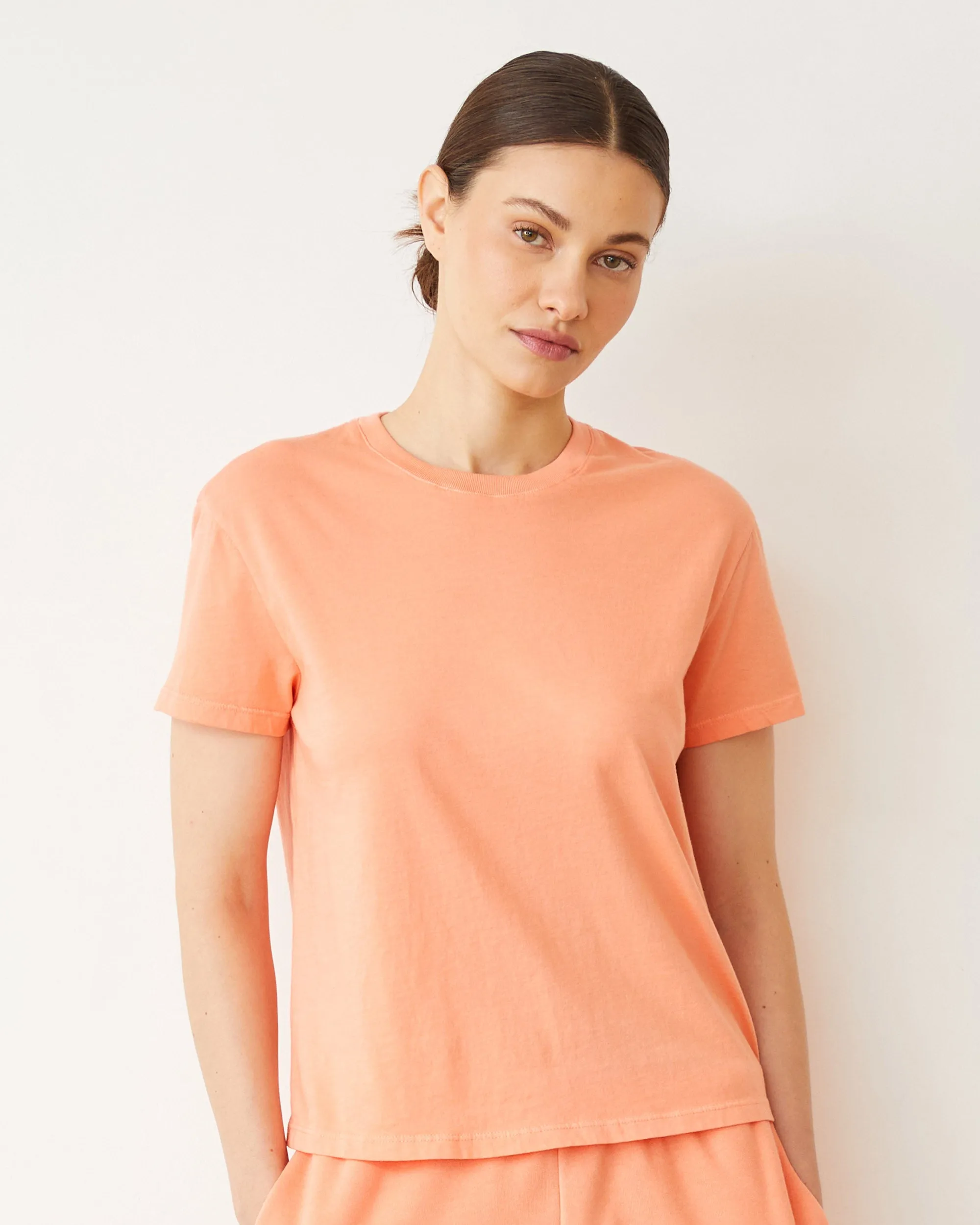 Refined Cut Basic Crew Neck Tee