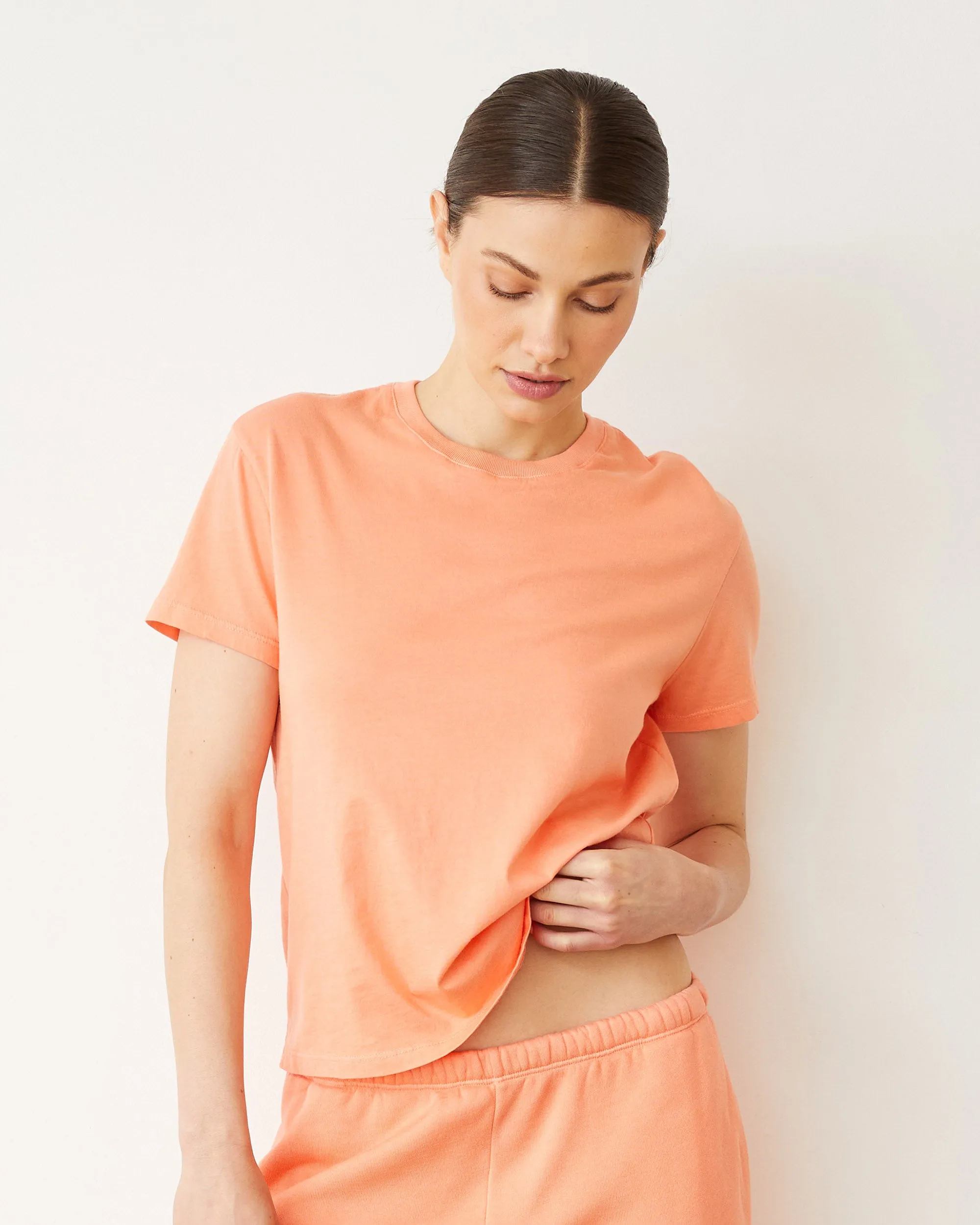 Refined Cut Basic Crew Neck Tee