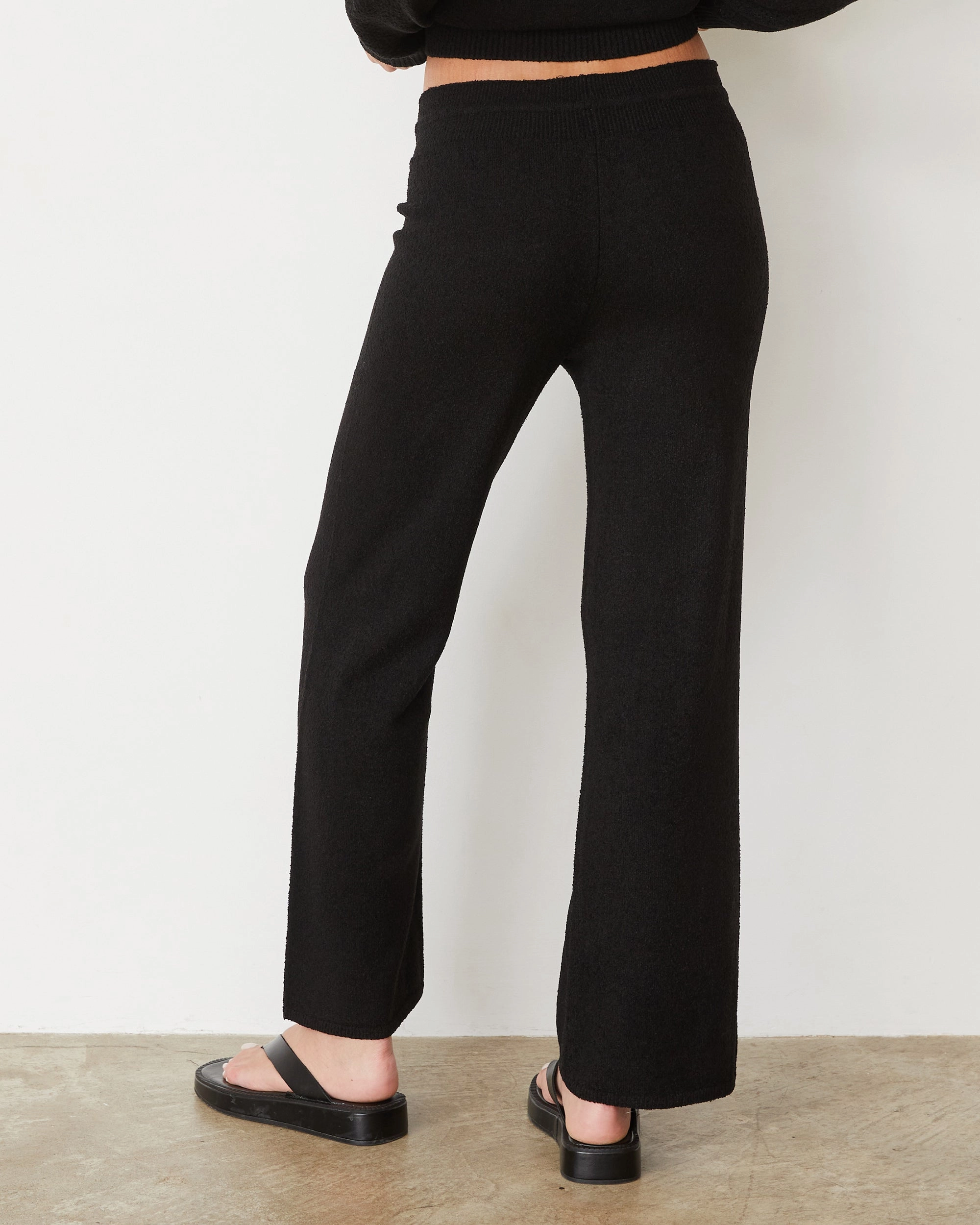 Refined Modern Boucle Knit Relaxed Pant