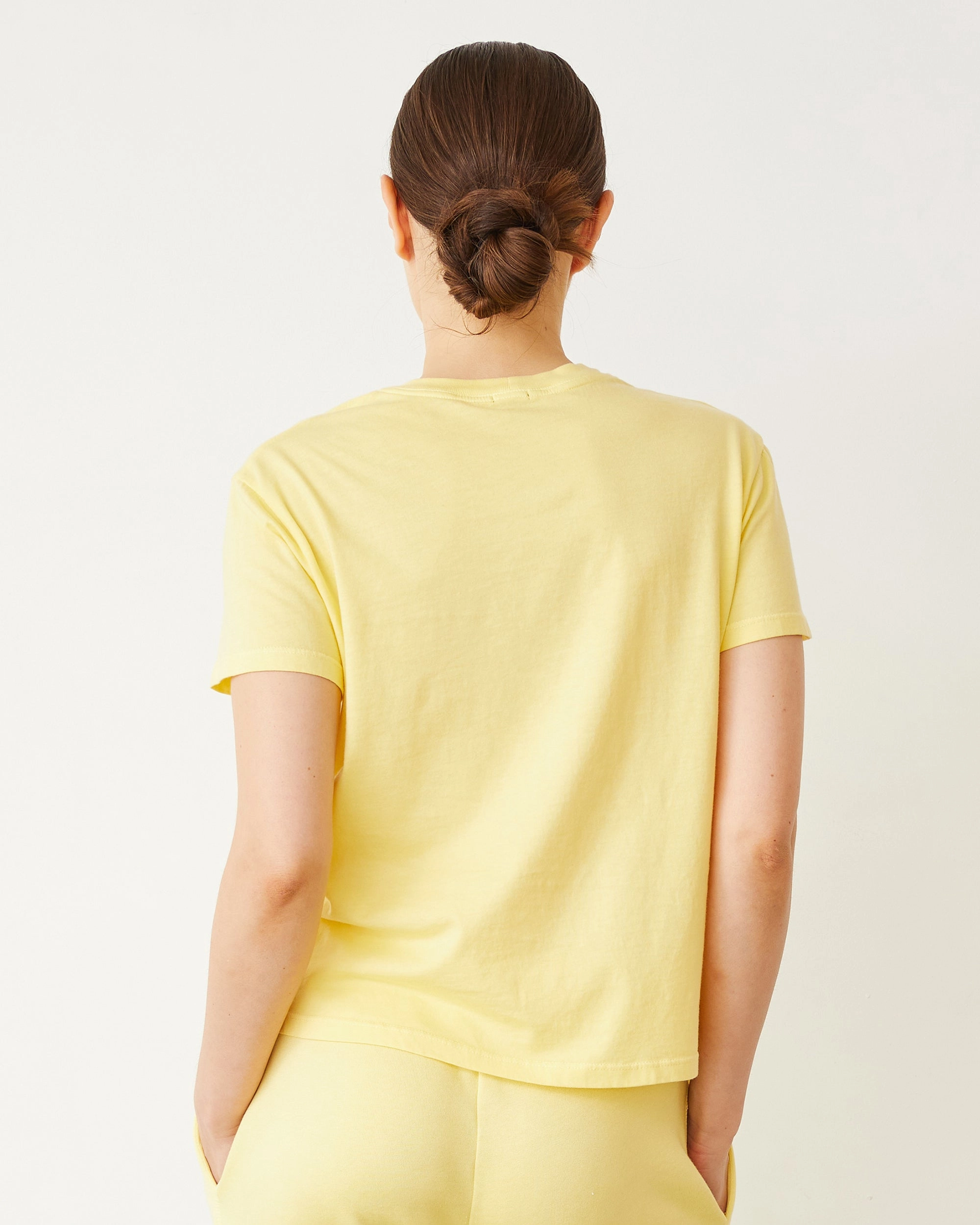 Relaxed Comfort Basic Crew Neck Tee