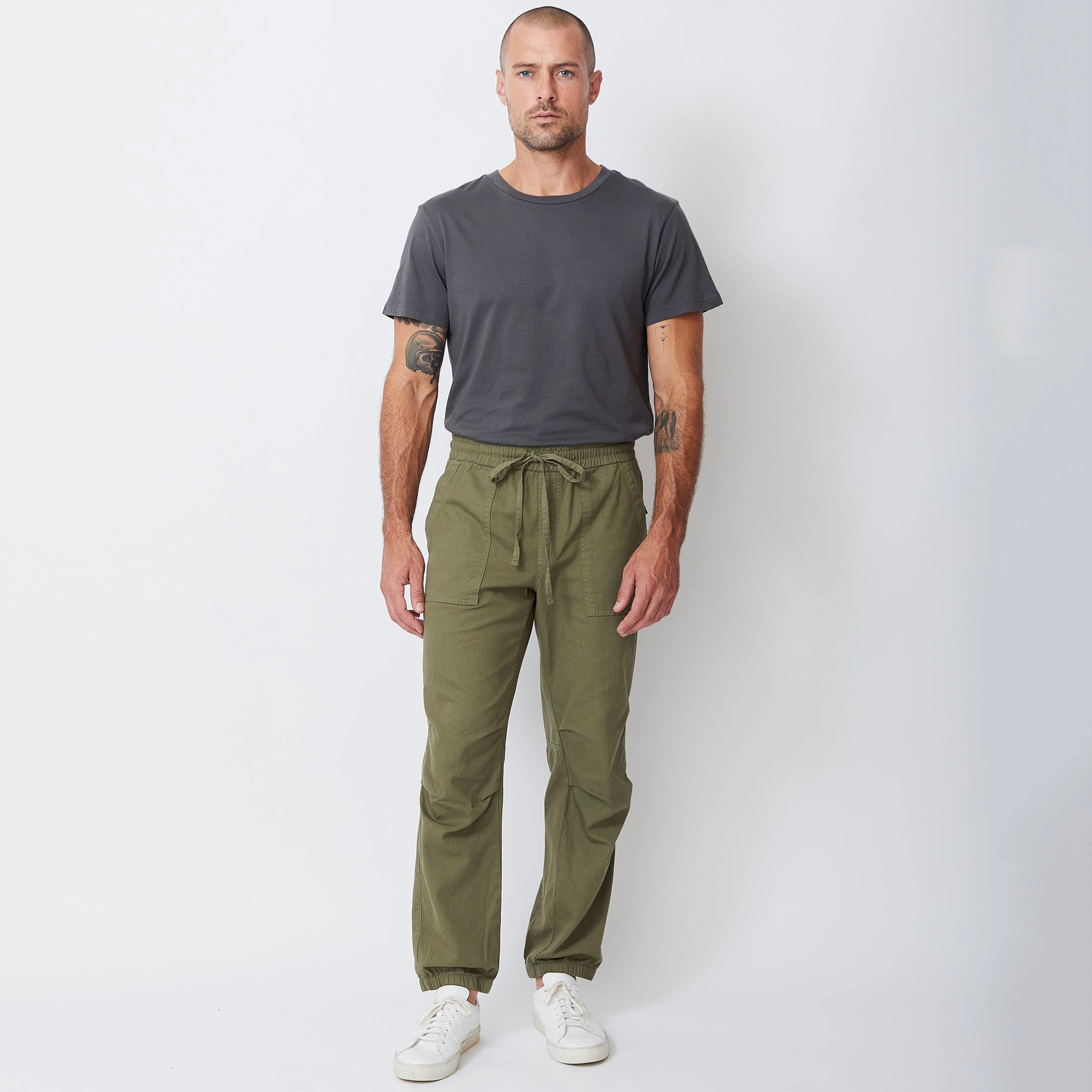 Relaxed Crew Sharp Fit