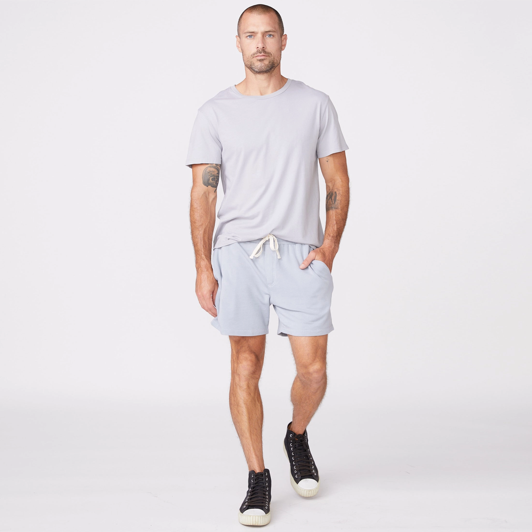 Relaxed Crew Sharp Trend