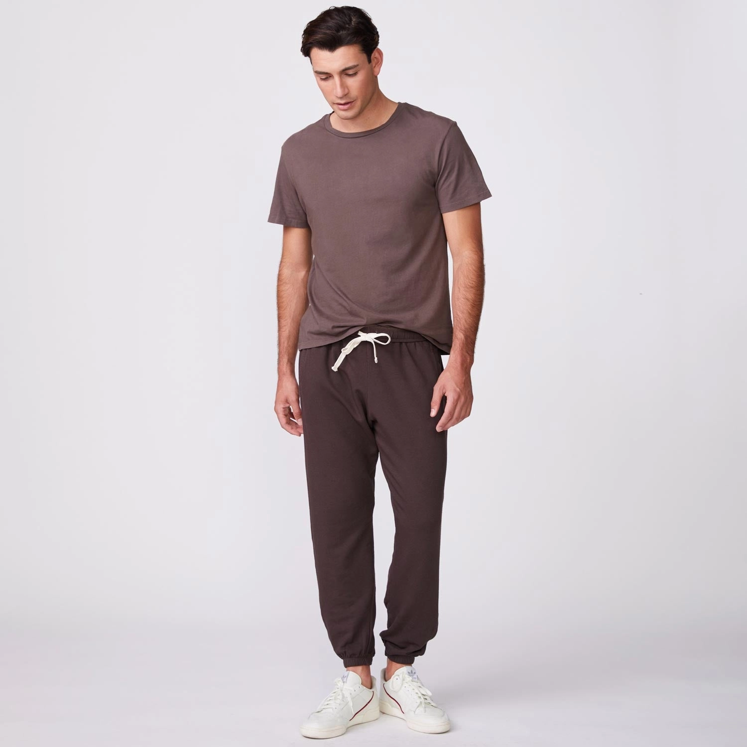 Relaxed Crew Sleek Smart