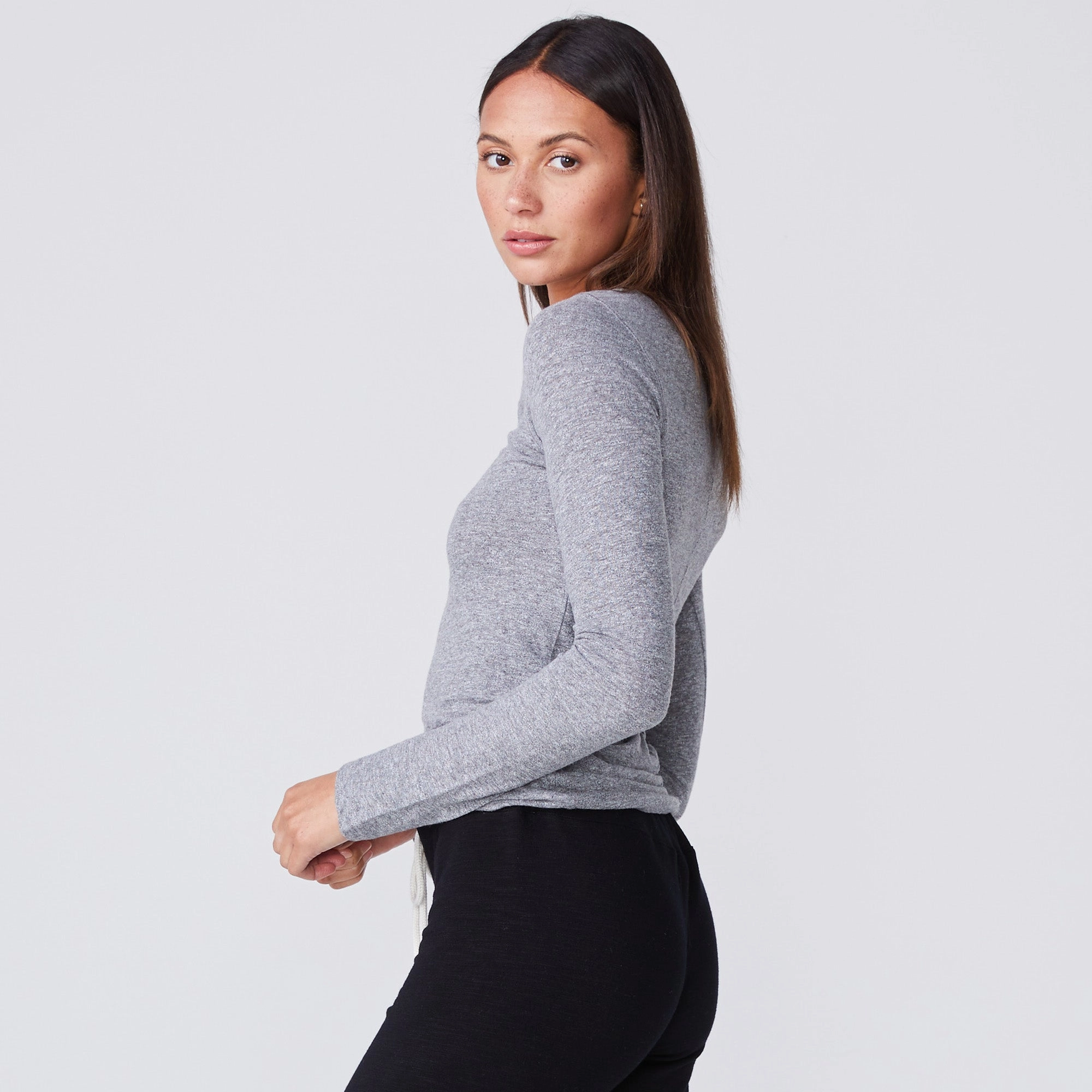 Relaxed Layer Fit Textured Tri-Blend Fitted Long Sleeve Crew
