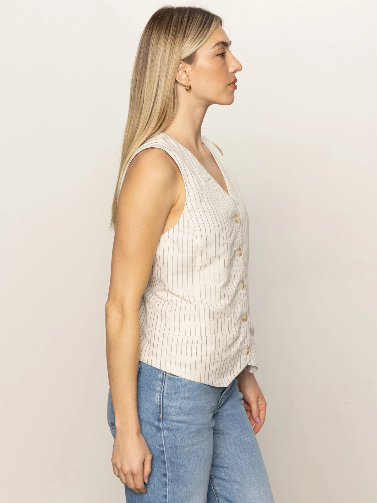 Relaxed Modern Vest Natural Metallic Stripe Stylish Comfort Wear