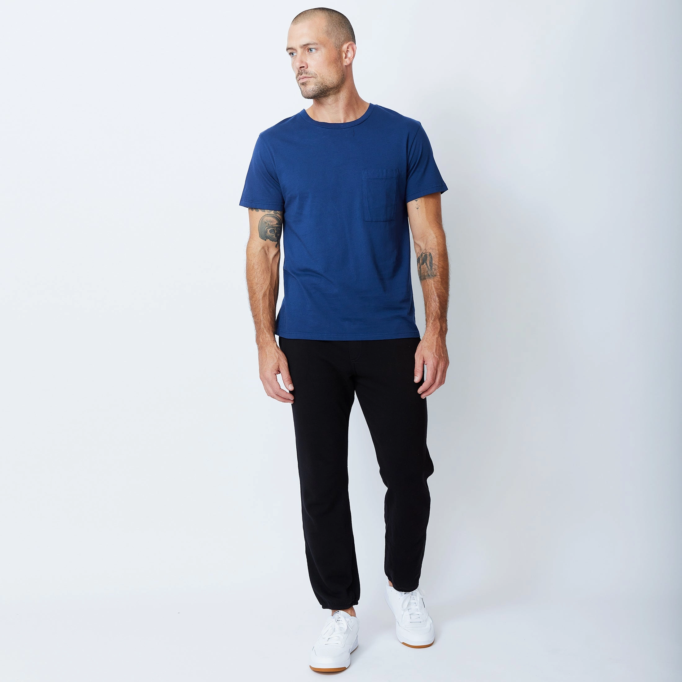 Relaxed Pocket Crew Versatile Chic Edge