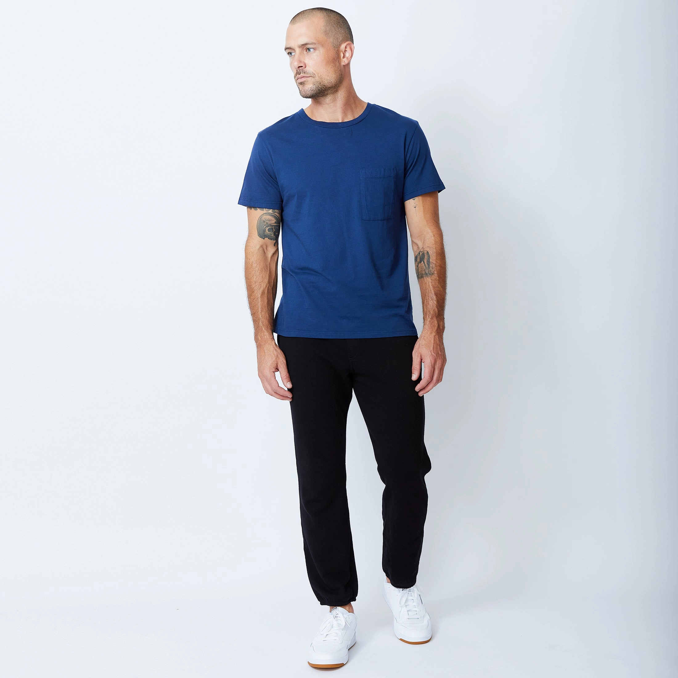 Relaxed Pocket Crew Versatile Chic Edge