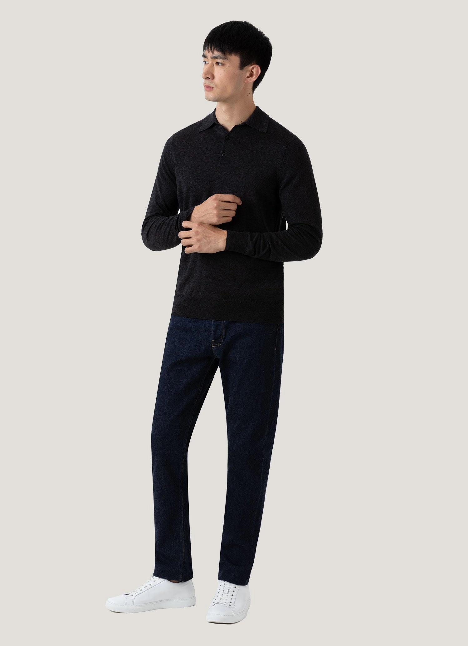 Relaxed Profile Party Men's Extra-Fine Merino Polo Shirt in Charcoal Melange