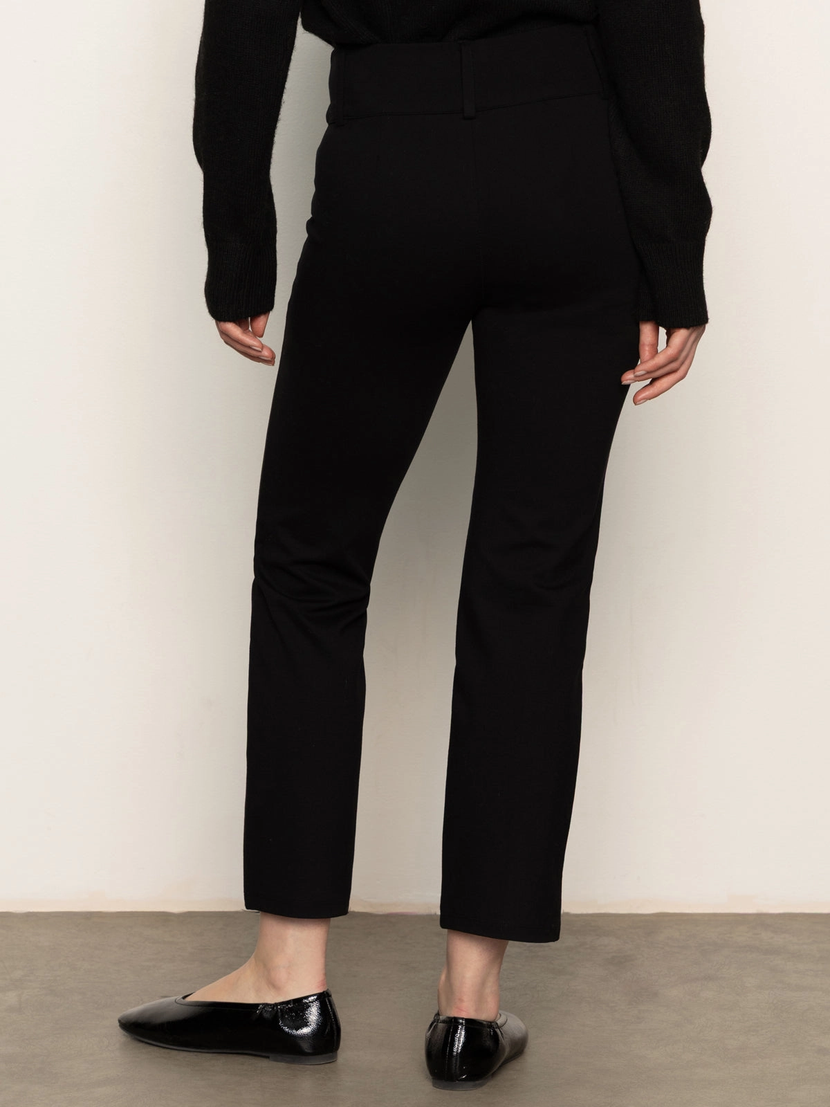 Relaxed Style 90's Straight Legging Black