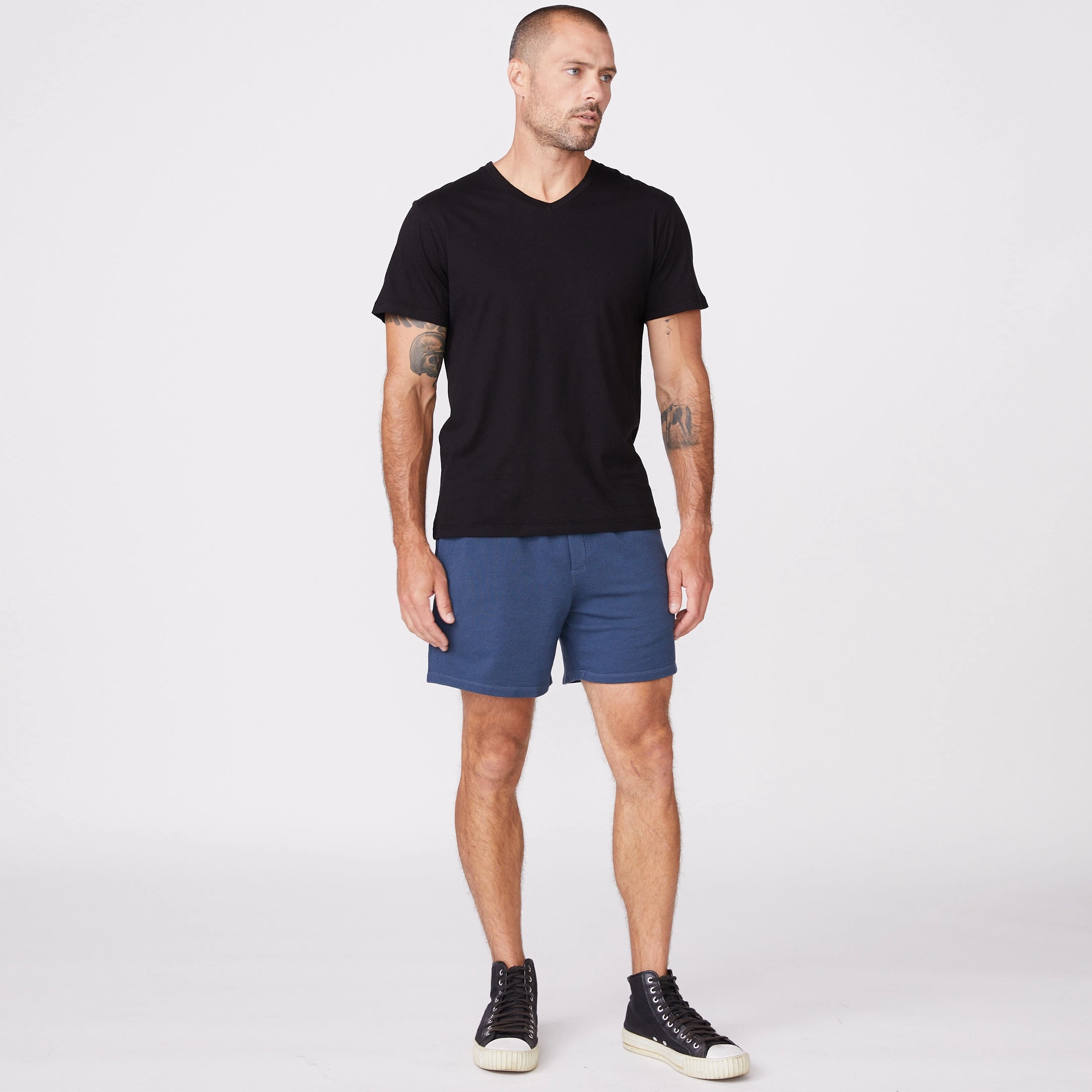 Relaxed V Stylish Elegance Cut