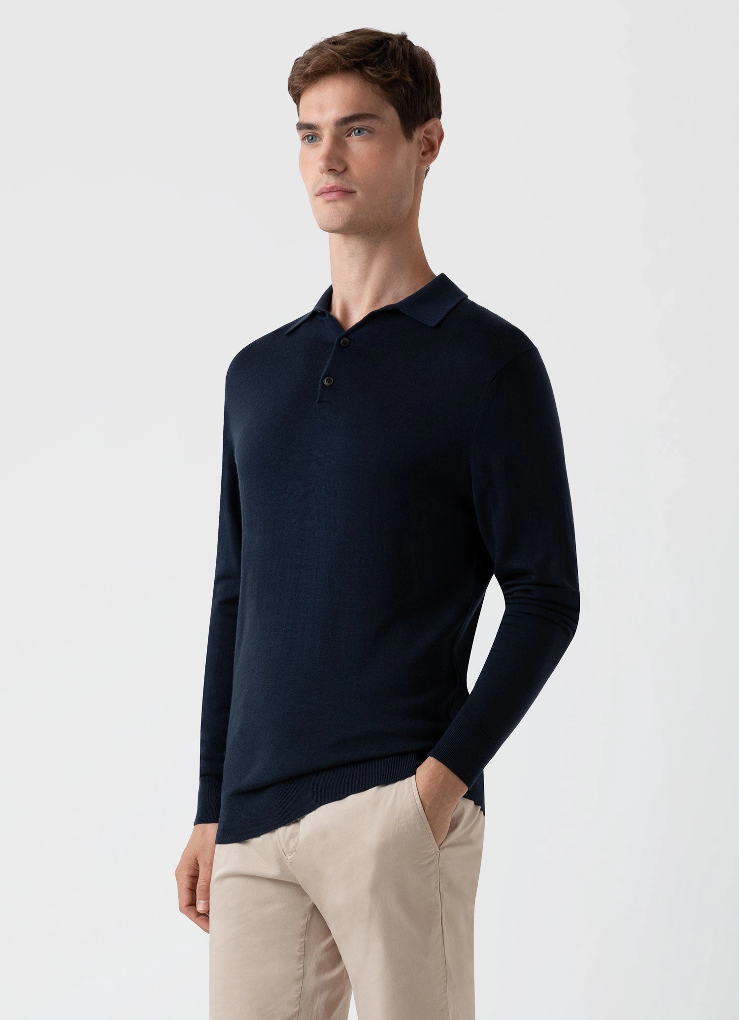 Retro Mode Men's Extra-Fine Merino Polo Shirt in Light Navy