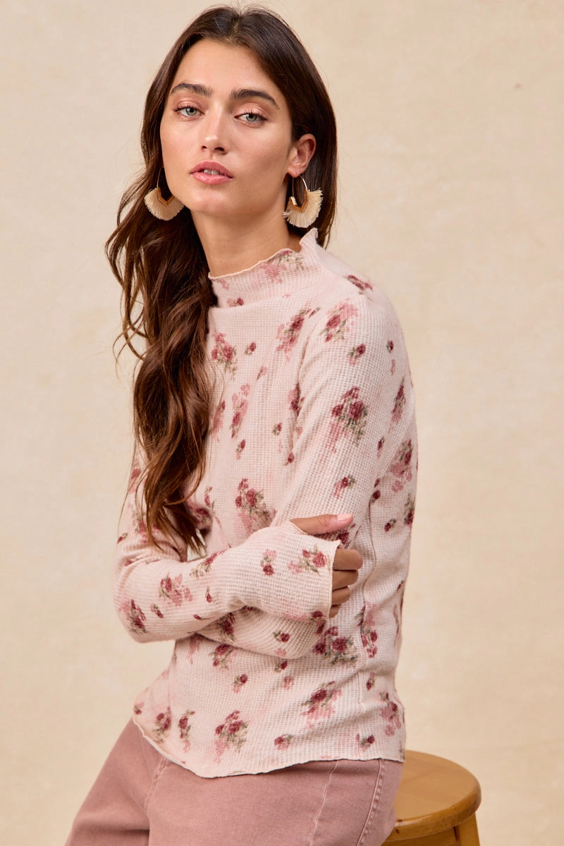 IT4077S-07 | HIGH NECKLINE TEXTUR FLORAL PRINTED TOP WITH THUMB Everyday-Use Vibrant evening gown