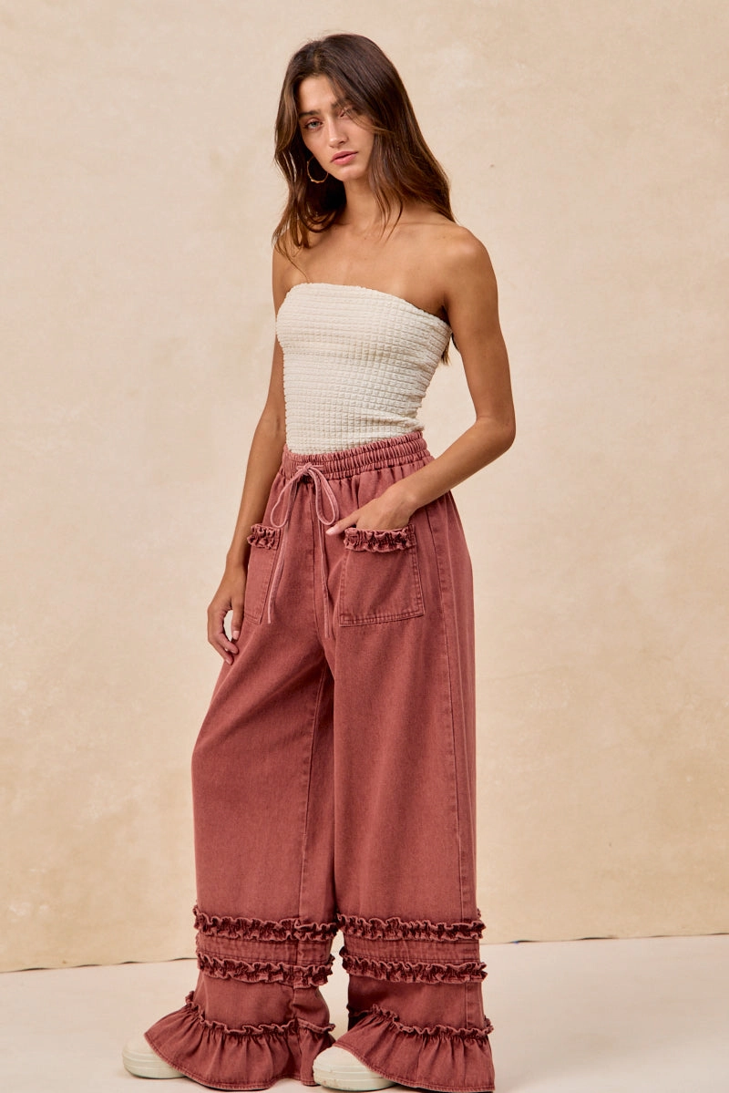 IB1853H-01 | WASHED DENIM WIDE PANTS WITH RUFFLED DETAILS Open-back