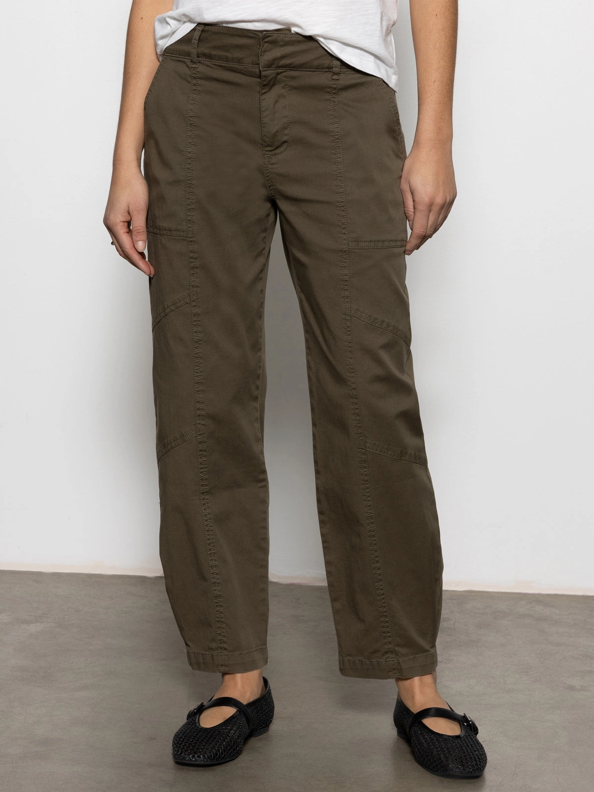 Sahara Tapered Standard Rise Pant Burnt Olive Built-in shorts