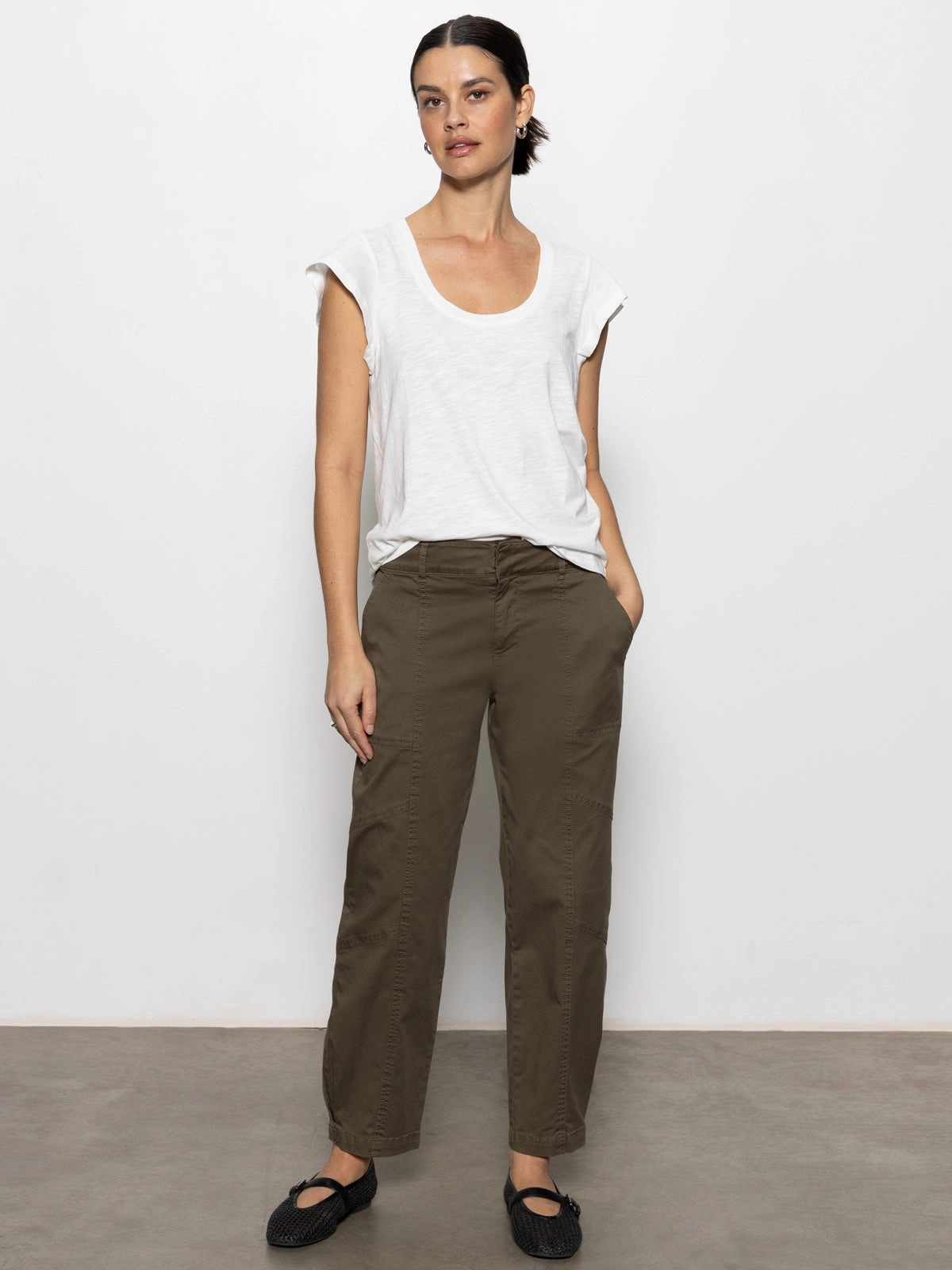 Sahara Tapered Standard Rise Pant Burnt Olive Versatile pants