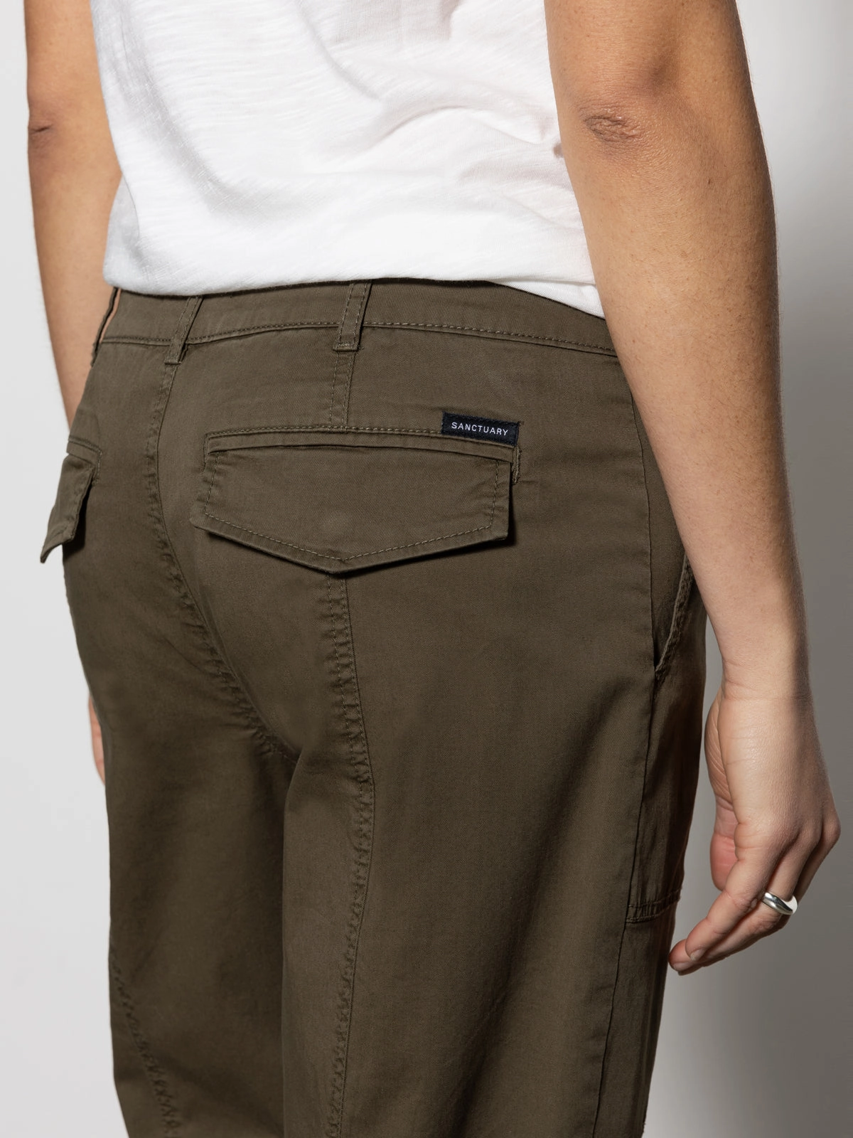 Sahara Tapered Standard Rise Pant Burnt Olive Versatile pants