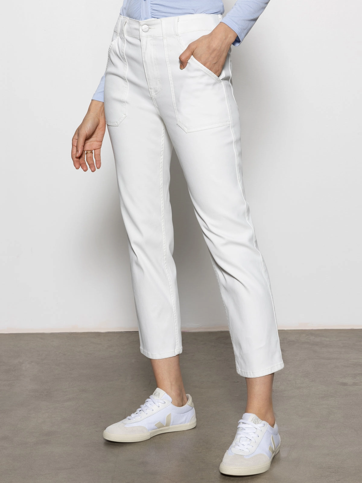 Sculpted Hayden Straight Crop Standard Rise Pant Brilliant White Distressed