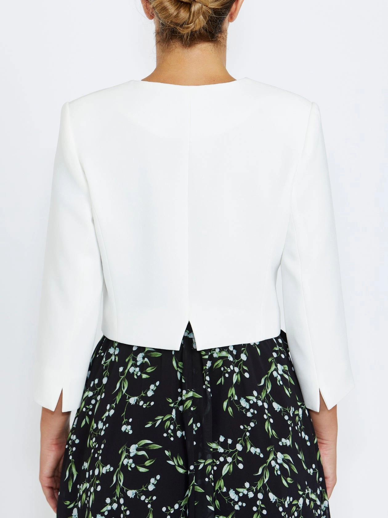 sea dawn Ivory Crepe Single Button Jacket