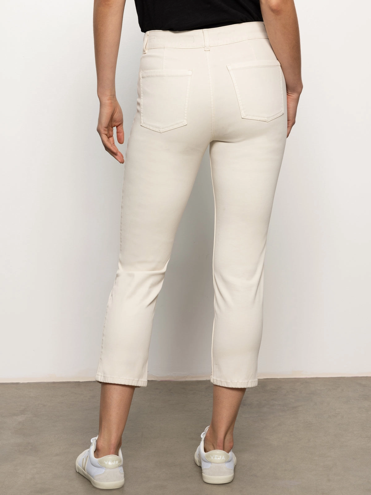 Sexy Sculpted Hayden Standard Rise Straight Crop Pants Light Oat