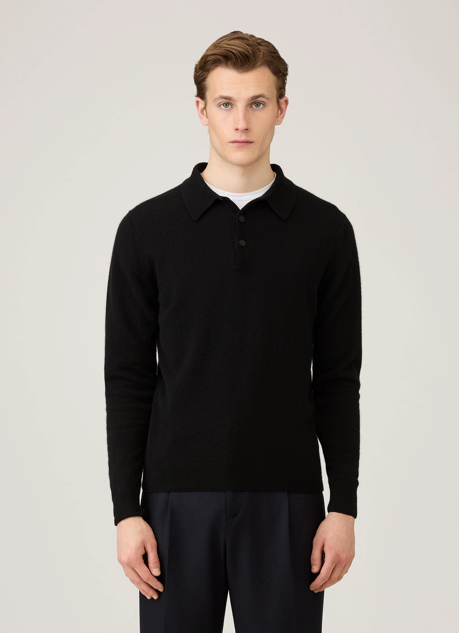 Short Sleek Men's Cashmere Polo Shirt in Black
