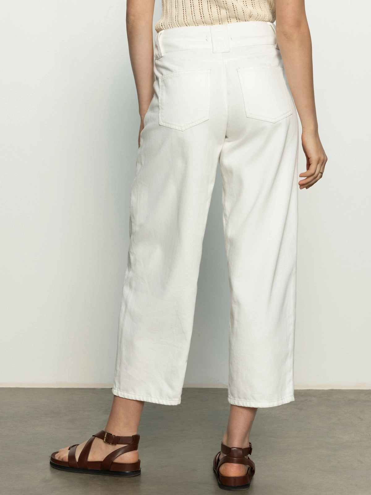 Side Car Semi High Rise Barrel Jeans Bleached White elegant design