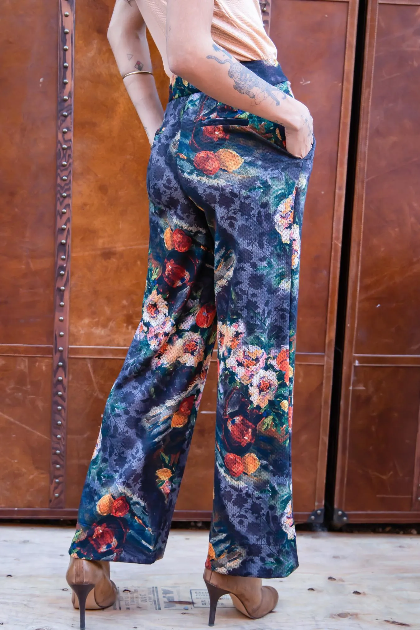 Simone Floral Knit Pants - Monet Versatile Style