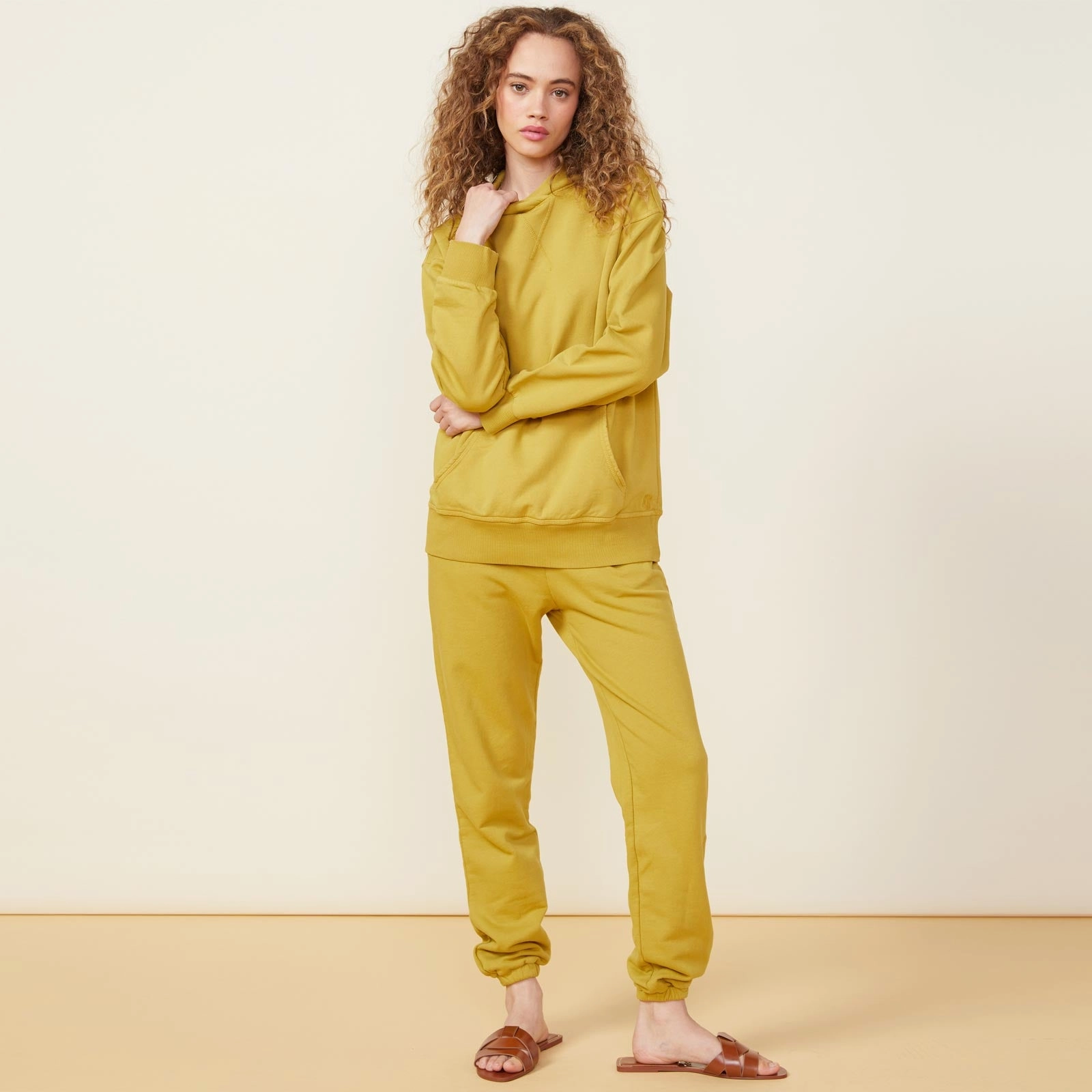 Simplified Style 90's Classic Hoody