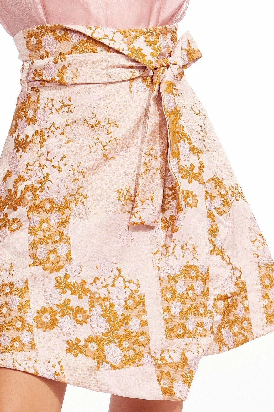 Sinclair Skirt - Cameo Bloom Sleek Detail