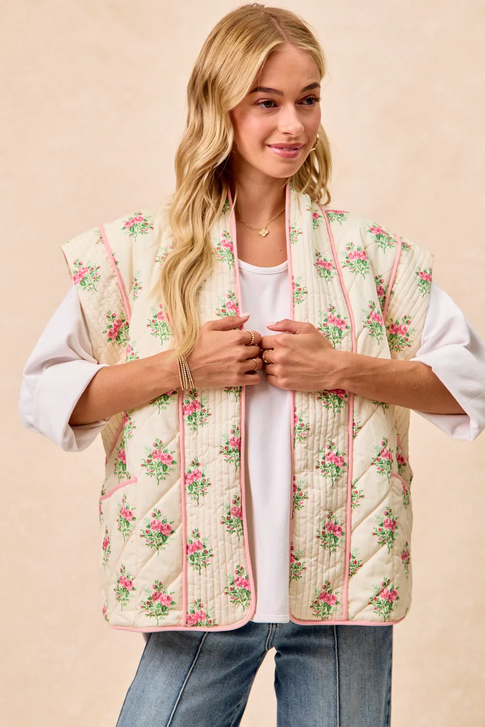 Relaxed Comfort Day To Day IT3481G-09 | FLORAL PRINT QUILTED VEST WITH POCKETS