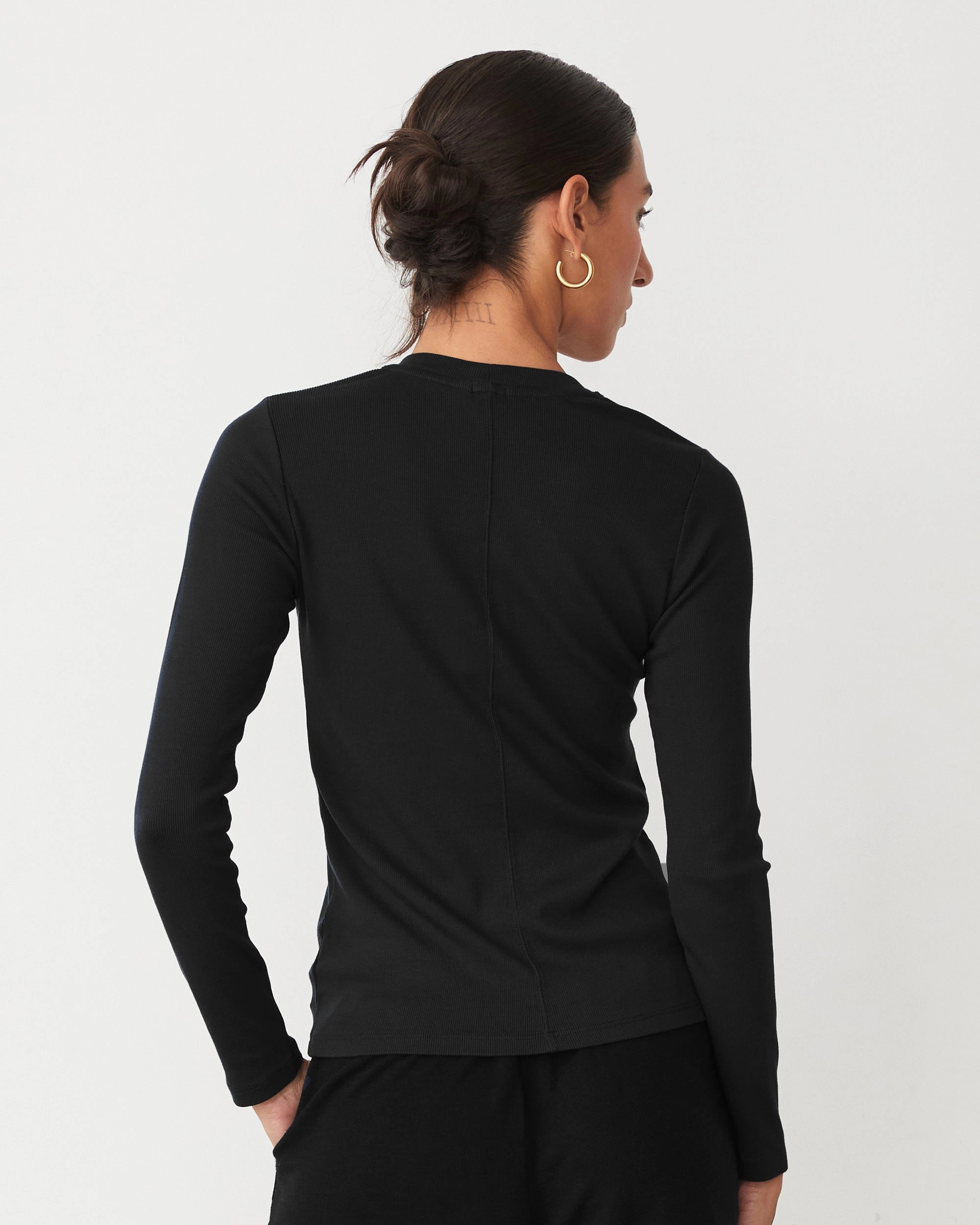 Sleek Elegance Supimaluxe Rib Long Sleeve Crew